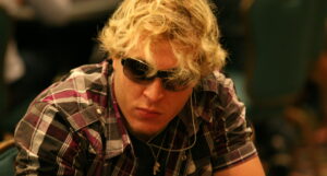 Hand 2 Hand Combat: William Reynolds