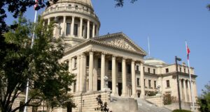 Mississippi Online Poker Bill Hits The Muck