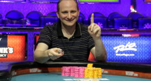Bloch Wins WSOP $1,500 Seven-Card Stud Bracelet