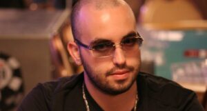 2012 WSOP Overnight Leaders Report