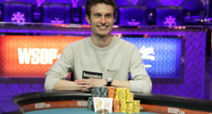 Aubin Cazals Wins WSOP $5,000 NLH Mixed-Max Event