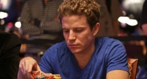 2012 WSOP Overnight Leaders Report
