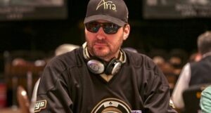 2012 WSOP Overnight Leaders Report