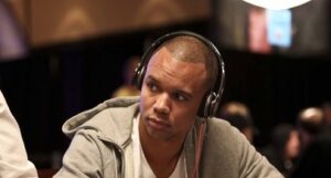 2012 WSOP Overnight Leaders Report