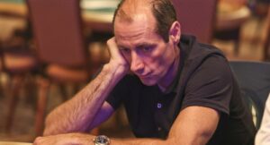 WSOP Main Event: Mike Esposito Out In 7th