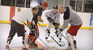 Negreanu, Mueller and Others Play Holiday Hockey