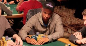 Phil Ivey Has Shot At First WSOP Hold'em Bracelet
