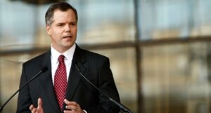 MGM, AGA Strike Back At Anti-Online Gambling Talks