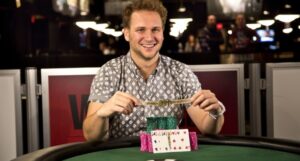 Calvin Anderson Wins WSOP $1,500 Stud 8/OB Event