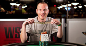 Brandon Paster Wins 2014 WSOP $1,500 PLO Event