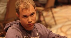 Online Poker: Alex Kostritsyn Wins $547,000