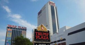 Atlantic City's Trump Plaza Casino To Close