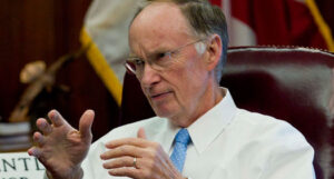 Bill Would 'Make Alabama Look Like Vegas': Governor