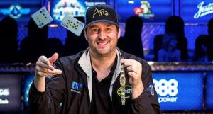 Hellmuth Wins 14th Bracelet In 2015 WSOP $10k Razz