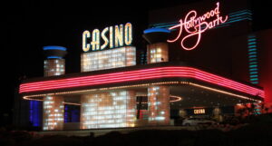 CPPT: Volen Leads Final 31 in Hollywood Park Main Event