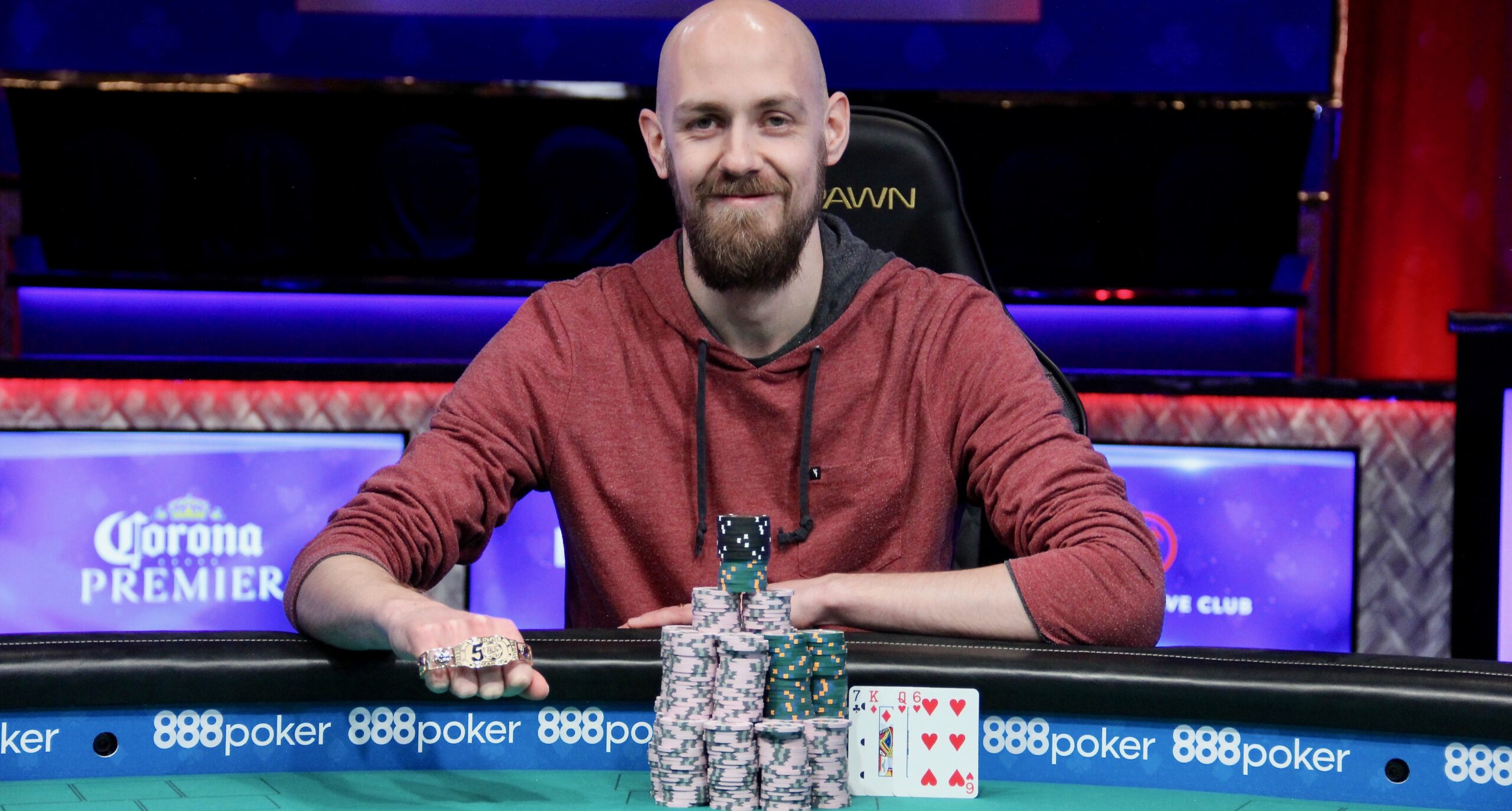 Stephen Chidwick Wins His First World Series of Poker Gold Bracelet - Poker  News