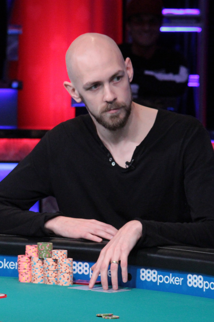 1747778629_original_Stephen_Chidwick_2018_WSOP_Final_Table.jpg