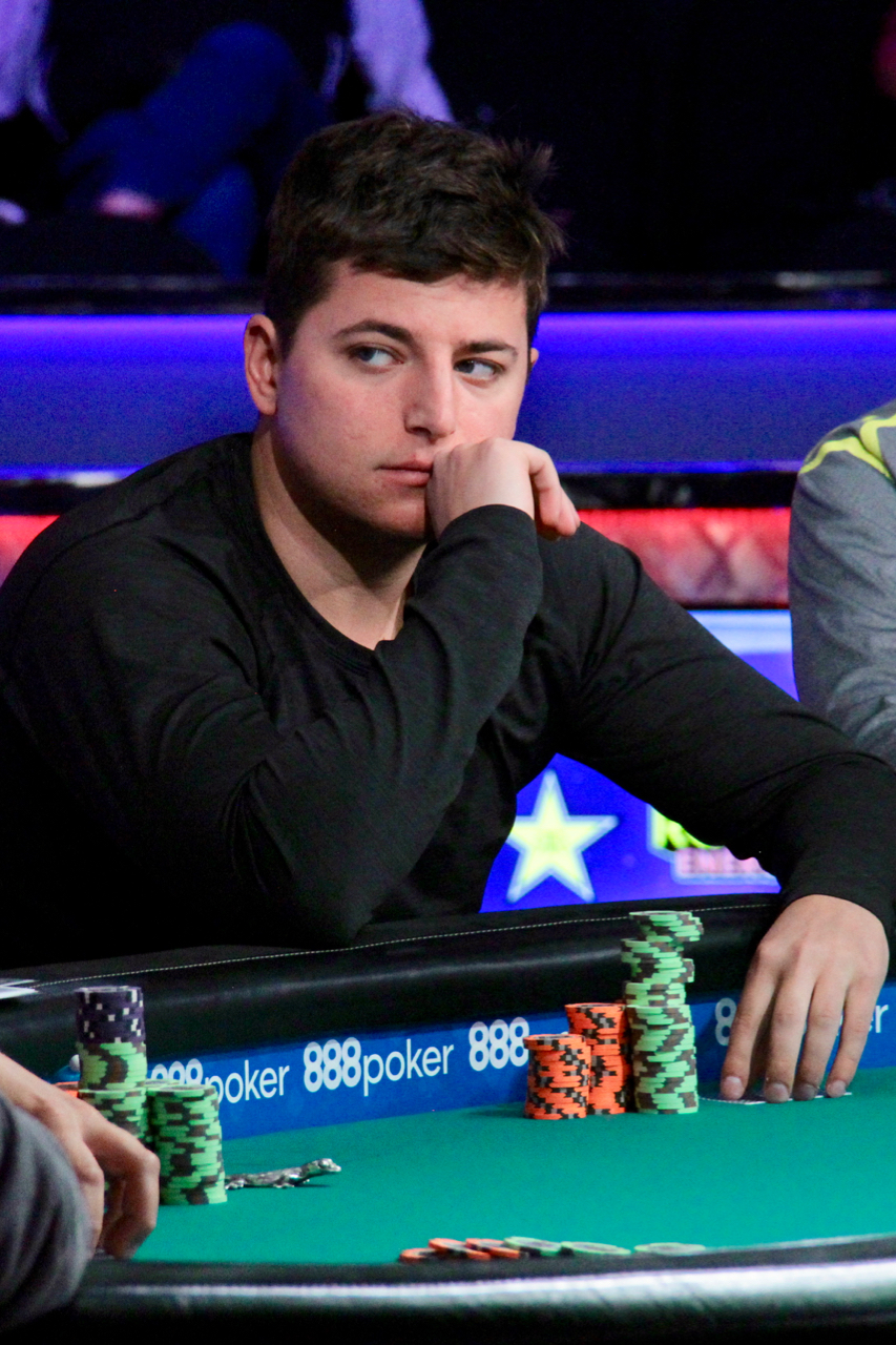 1747778715_original_Jake_Schindler_2018_WSOP.jpg