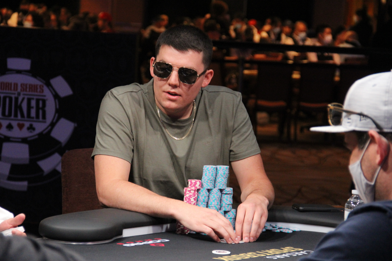 1747779036_original_Jesse_Lonis_2021_WSOP_FT.jpg