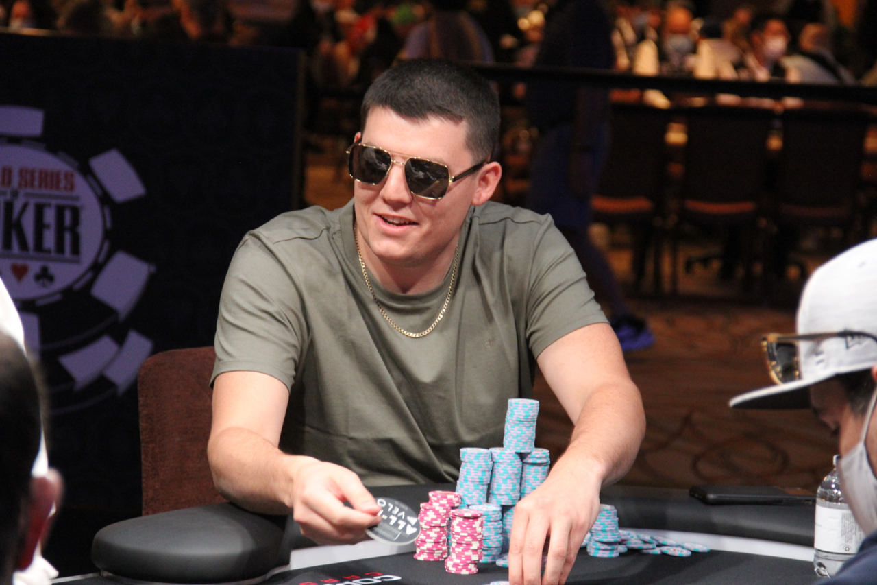 1747779037_original_Jesse_Lonis_2021_WSOP.jpg