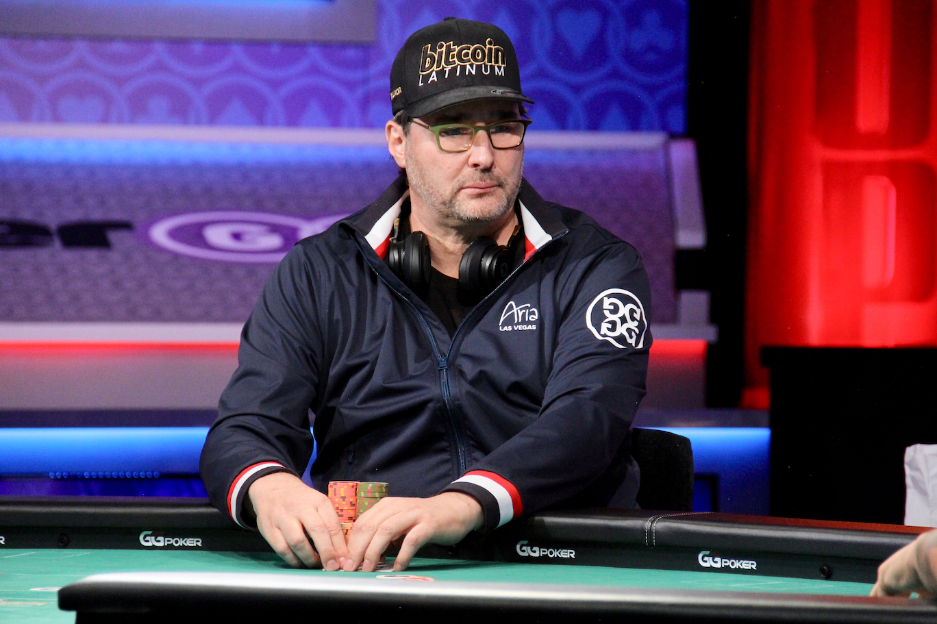 1747779313_original_Phil_Hellmuth_16th.jpg
