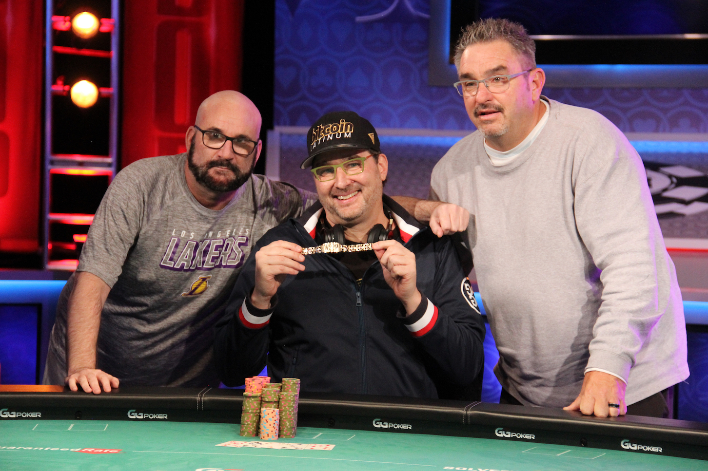 1747779314_original_Phil_Hellmuth_and_Mike_Matusow.jpg