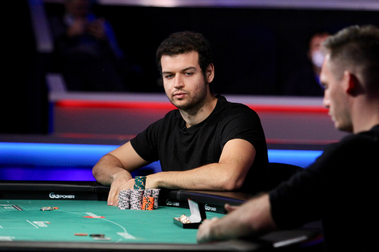 1747779426_original_Michael_Addamo_Heads_Up.jpg