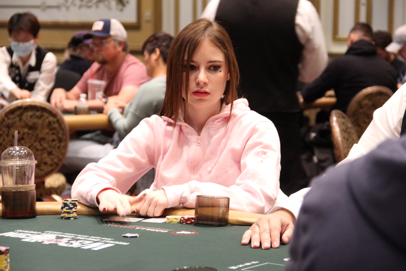 1747779886_original_Paulina_Loeliger_Poker_Bunny.JPG
