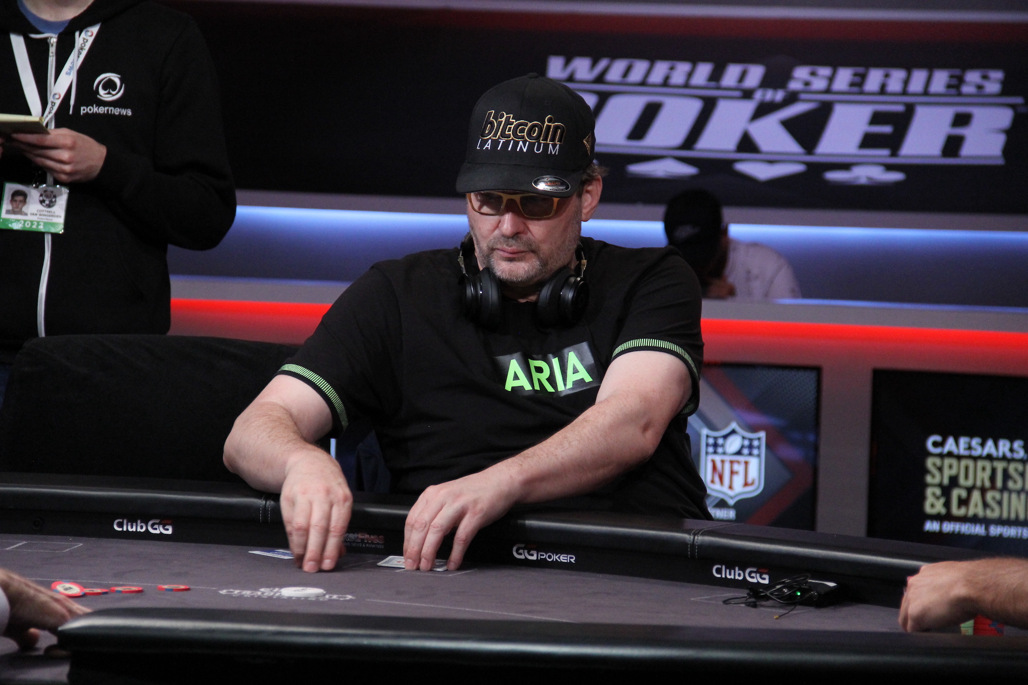 1747780821_original_Phil_Hellmuth_2022.JPG