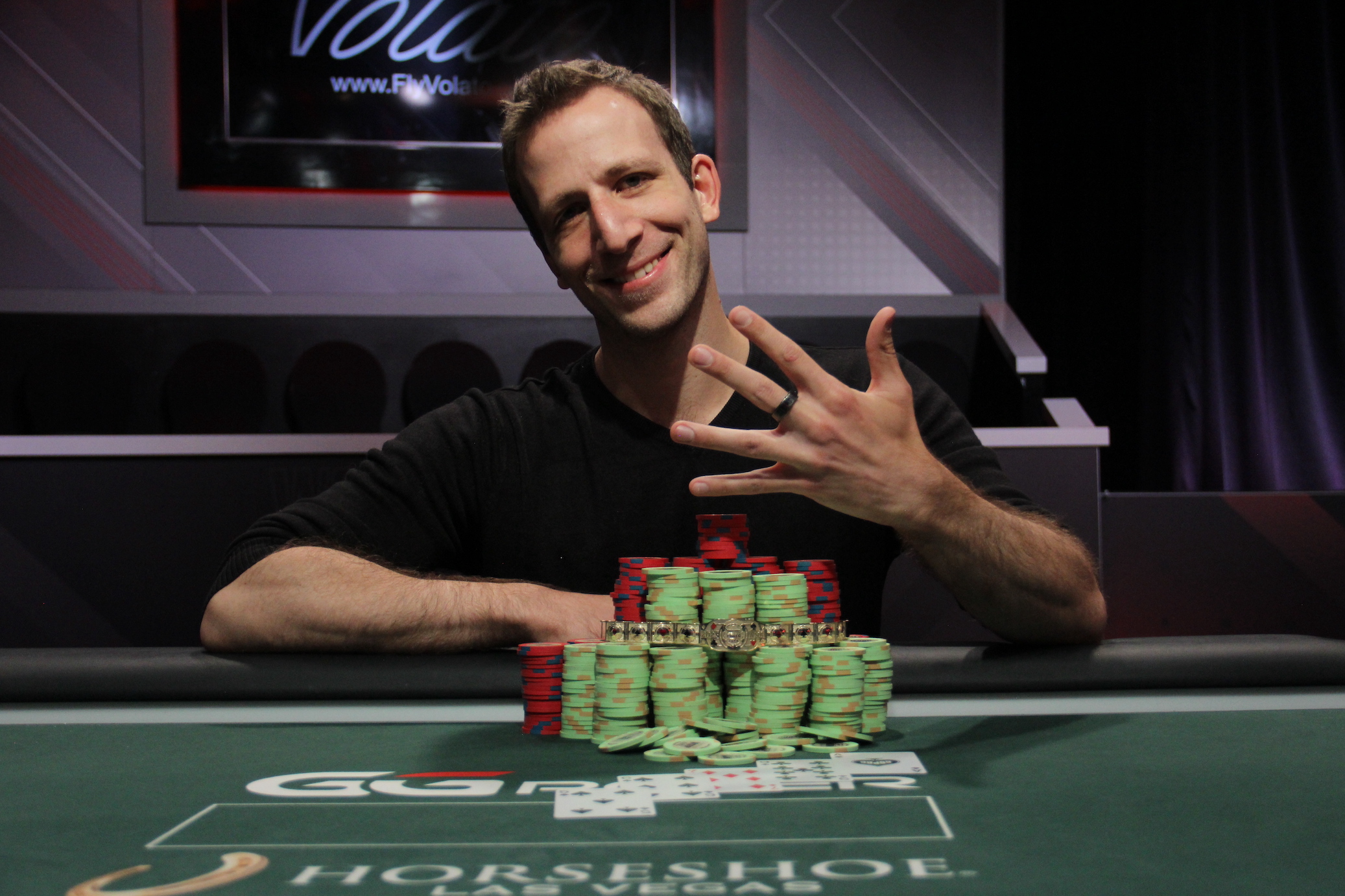 1747782092_original_Benny_Glaser_wins_.JPG