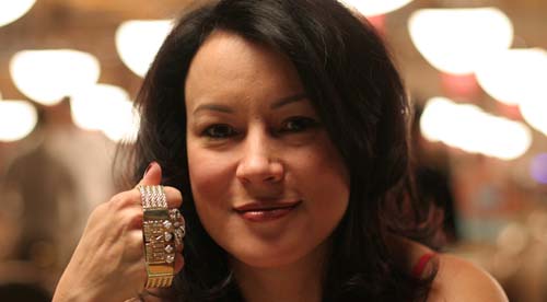 1747812083_original_JenniferTilly.jpg