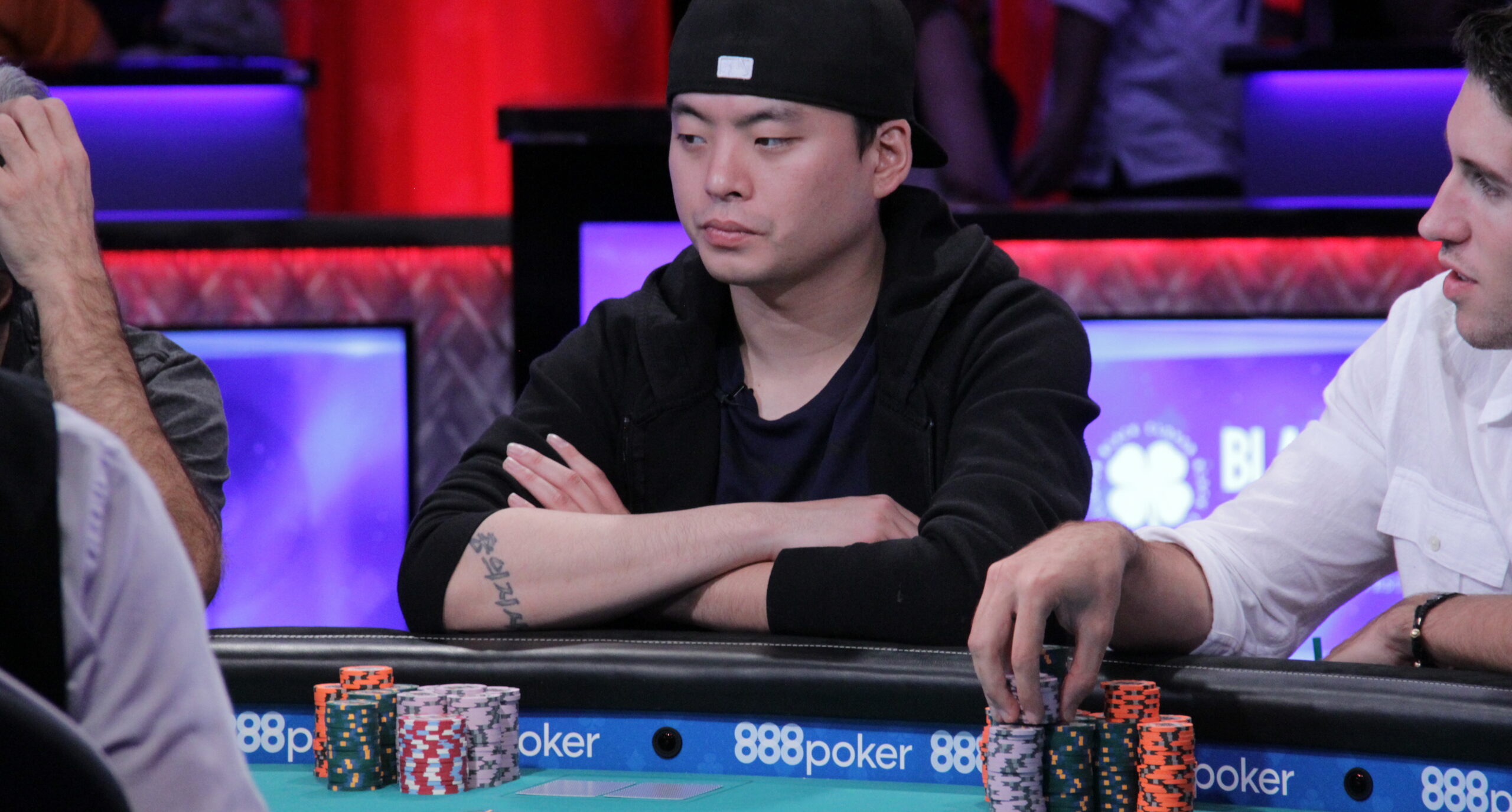 1747812277_original_Myung_Mike_Shin_FEAT_2-scaled.jpg