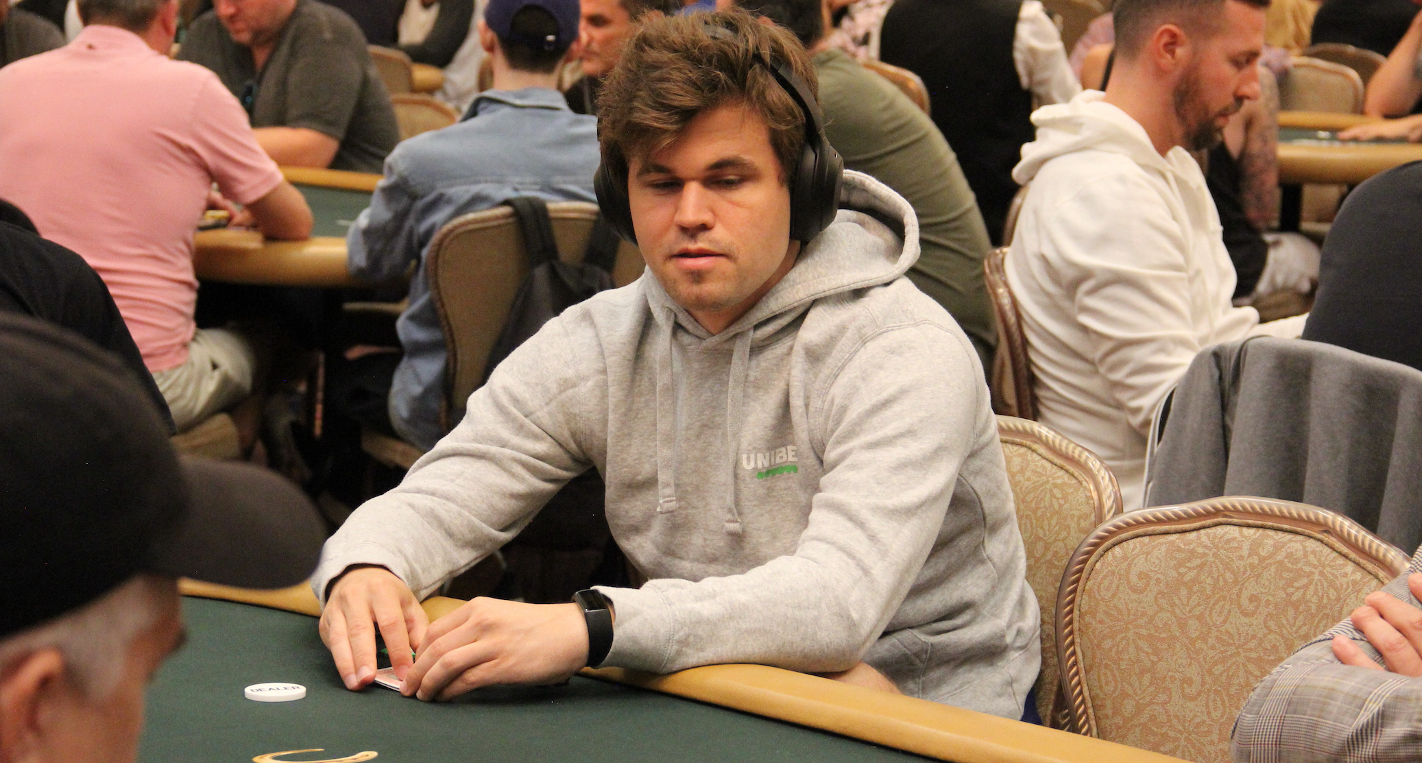 1747812496_original_Carlsen_T1.jpeg