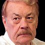 1747812645_large_jerry_buss.jpg