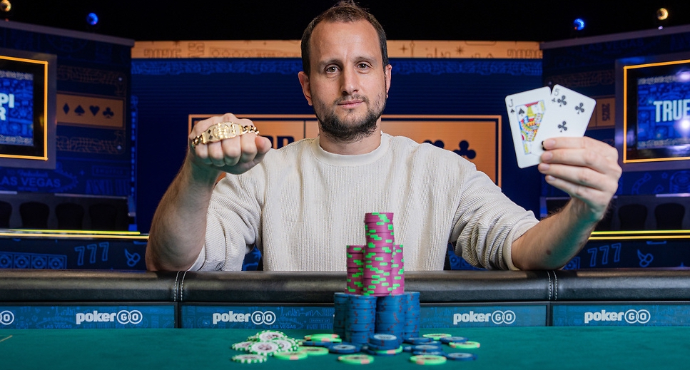 Rainer Kempe wins first WSOP bracelet in turbo event.