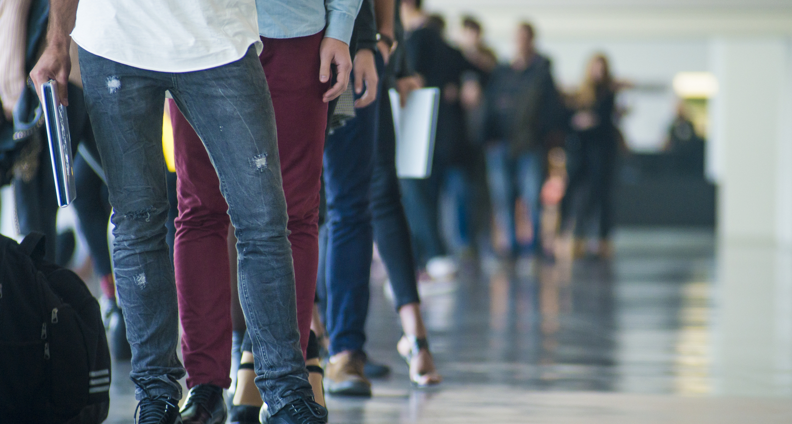 A picture of a long line of people