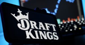 DraftKings Launches Online Poker Variant In Three States 