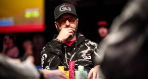 WATCH: Negreanu Bad Beat With Bracelet On The Line